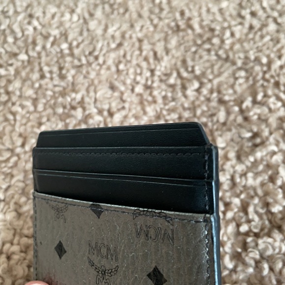 MCM Card Case Silver Black - Picture 4 of 6